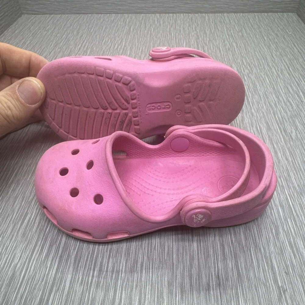 Crocs Kids Pink Clogs Slip On Sandals Shoes Size 8‎ Toddler Comfort Foam
